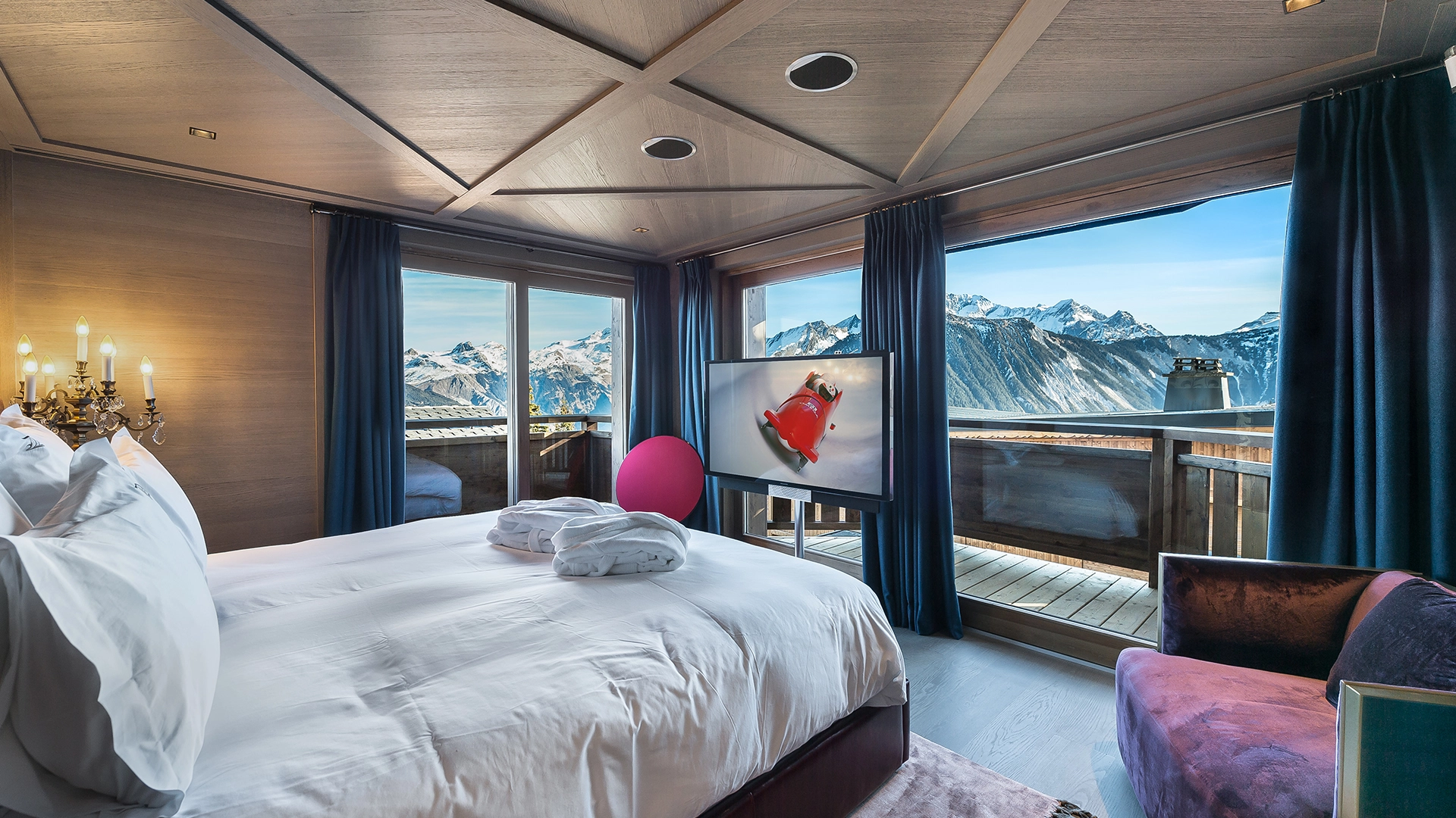 CourchevelRoom1